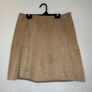 Aritzia Babaton Hopper Faux Suede A-line Mini Skirt Size 10